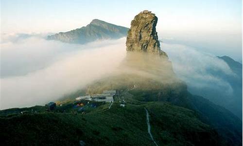 张家界凤凰古城梵净山自驾游攻略_梵净山凤凰古城旅游路线